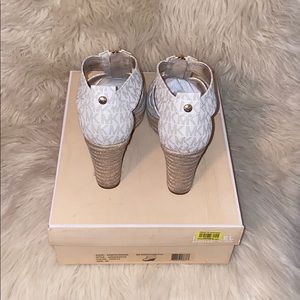 Michael Kors Damita Wedge Vanilla